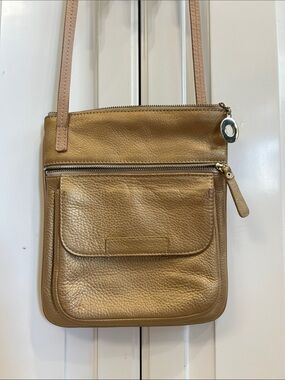 Nora Lozza  Pebbled Leather Crossbody Bag in Gold